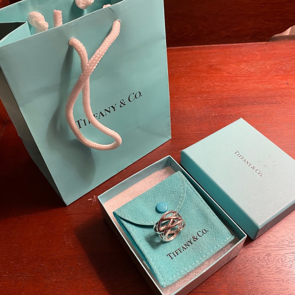 Tiffany ring